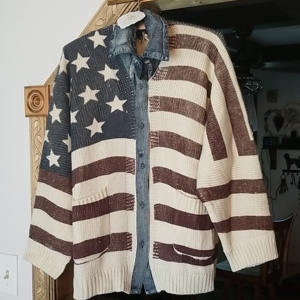 Simply Coutre Sweater Cardigan